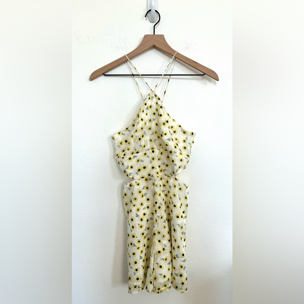 NWT Anthropologie Hutch Ditsy Floral Seaside Romper Cut Out Halter - Picture 2 of 5